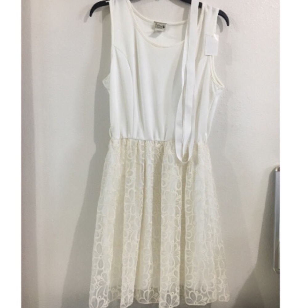 White dress / 2XL Grande / plus size